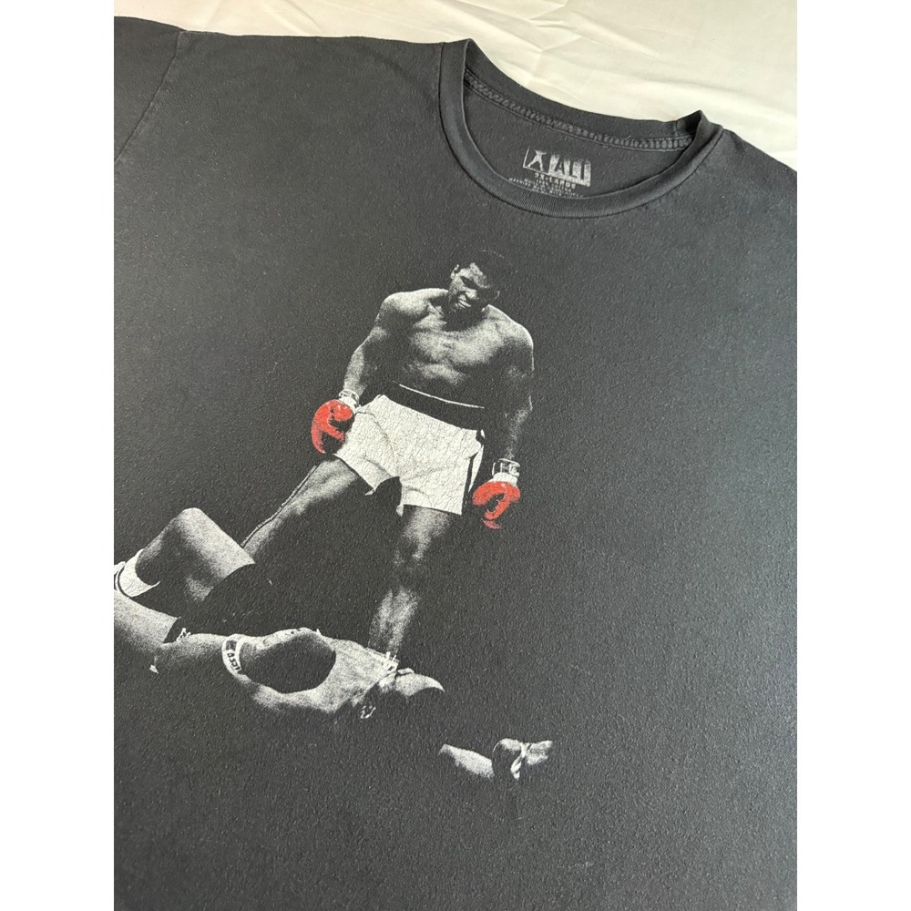 Muhammad‎ Ali Graphic T-Shirt Mens 2XL Black Sonny Liston Knockout Cotton Tee